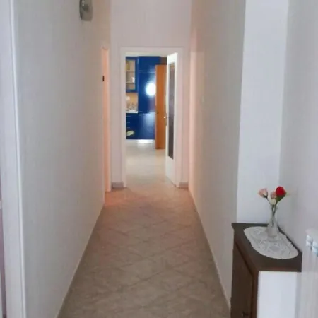 Borgo Antico Bed & Breakfast *