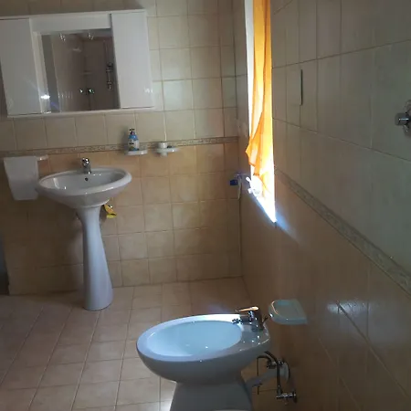 Borgo Antico Bed & Breakfast *