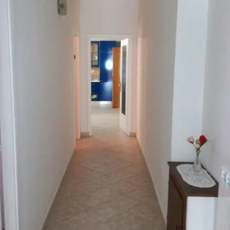 Borgo Antico Bed & Breakfast *